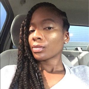 Meet your Posher, Jasmine